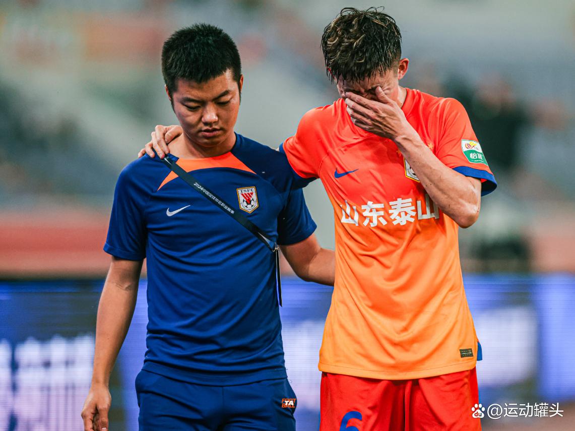 山东泰山迎德甲关键赛,今夜调整名单,引发热议,赛季目标并未改变的简单介绍 山东泰山迎德甲关键赛,今夜调整名单,引发热议,赛季目标并未改变的简单介绍