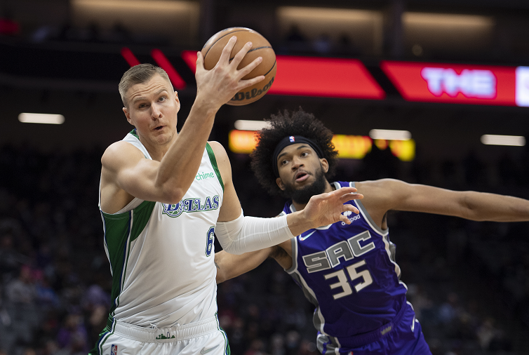 清晨萨克拉门托国王调整名单以备欧联，绝杀压哨环节打磨，媒体盛赞，年轻球员得到机会的简单介绍-开云体育